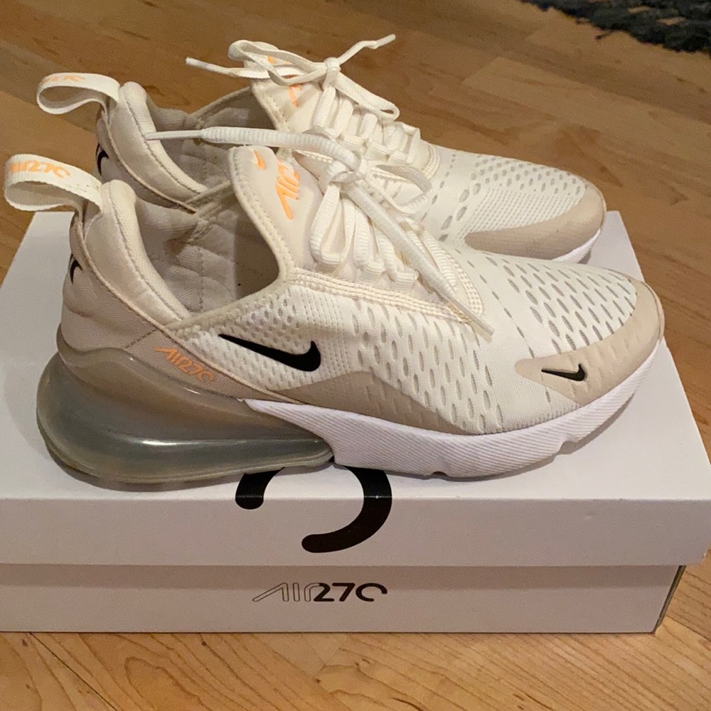 Nike Air Max 270 summit White/ Desert Sand